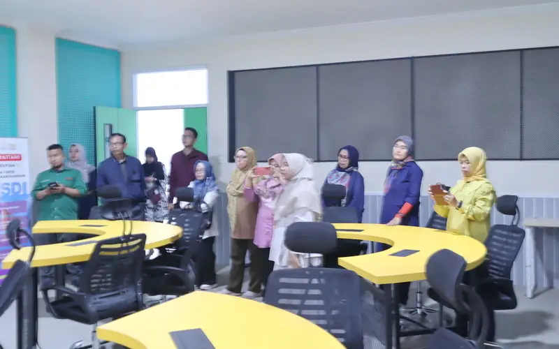 FEB Unpak Inisiasi Kolaborasi Program Kewirausahaan Bersama SMA/SMK di Bogor