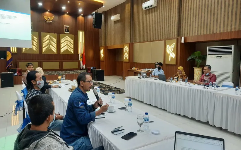 FISIB Unpak, BPPB, Disparbud, dan Komunitas di Bogor Siap Kembangkan Sastra di Media Luar Ruang
